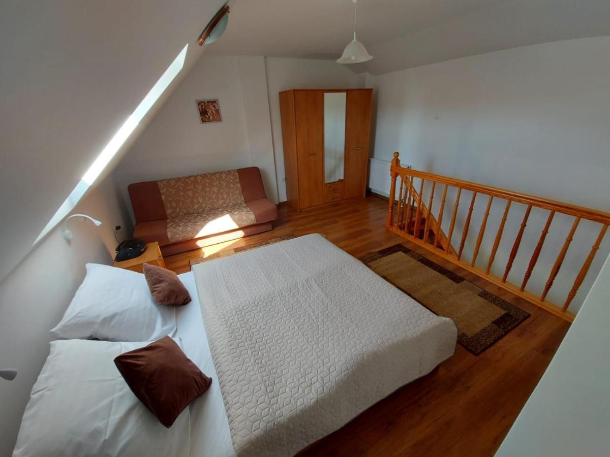 Apartamenty โคลเชโว ภายนอก รูปภาพ