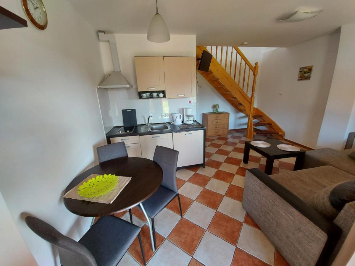 Apartamenty โคลเชโว ภายนอก รูปภาพ