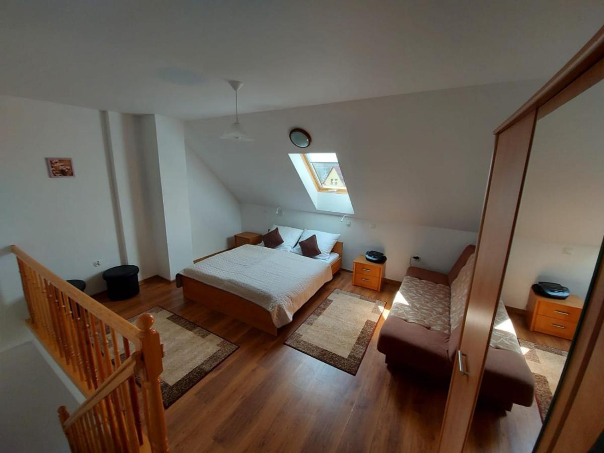 Apartamenty โคลเชโว ภายนอก รูปภาพ
