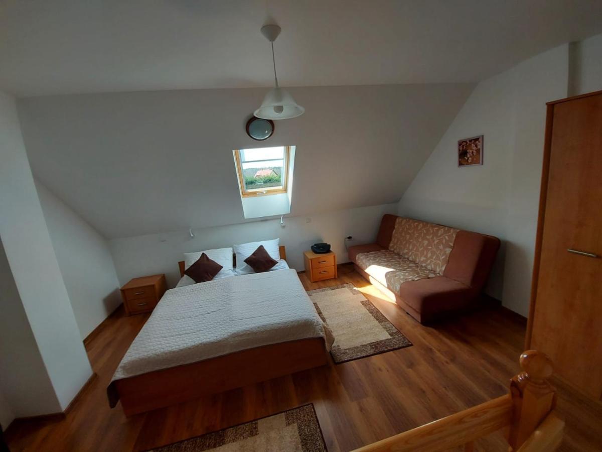 Apartamenty โคลเชโว ภายนอก รูปภาพ